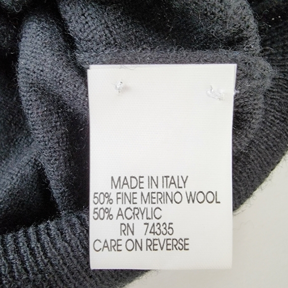 Euc valda black buttonfront cardigan size medium - Picture 6 of 9